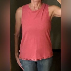 Eddie Bauer Gate Check TankTop With Crochet Hem Women’s XS/S Light Red